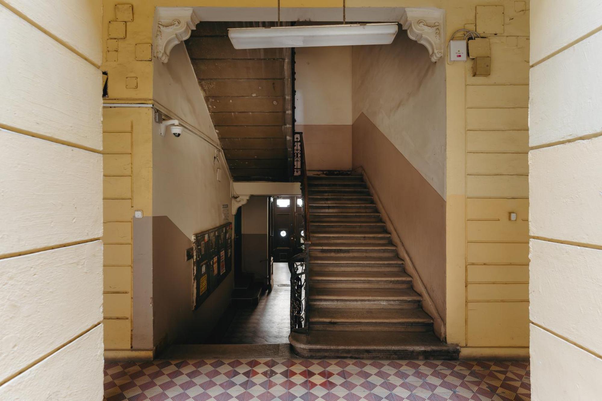 Bercsenyi Apartments - Close To The Gellert Thermal Bath Budapest Bagian luar foto